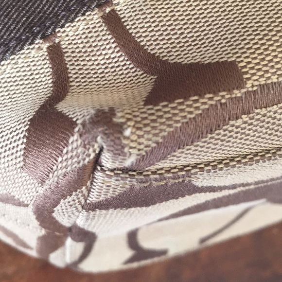 Coach Signature stripe tote
